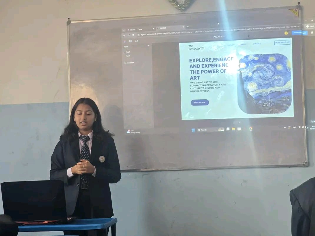 Students collaborating at HCC